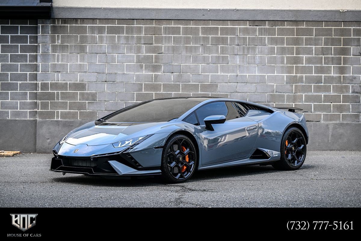 Used 2024 Lamborghini Huracan Tecnica RWD image 1