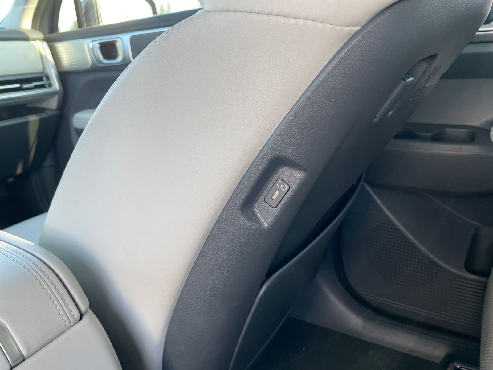 Used 2025 Hyundai Santa Fe SEL image 27