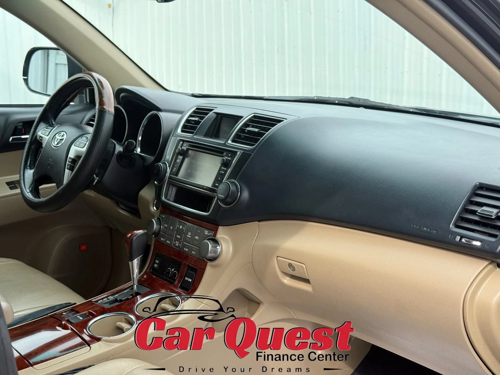 Used 2013 Toyota Highlander Limited AWD/4WD image 20