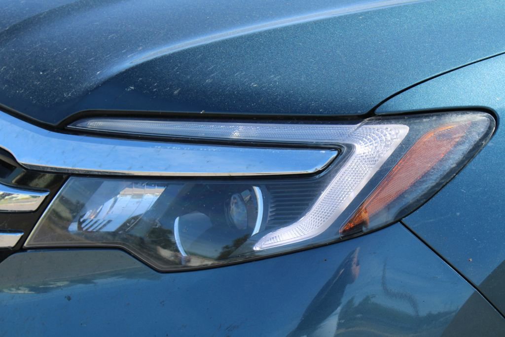 Used 2018 Honda Pilot Touring image 10