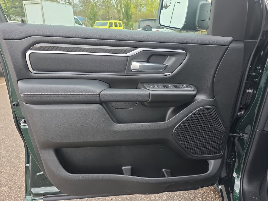 New 2026 RAM 1500 Big Horn AWD/4WD image 25