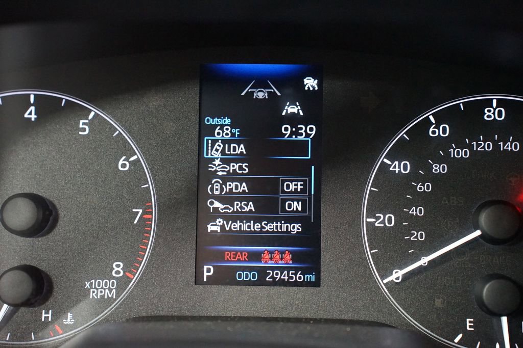 Certified 2023 Toyota Corolla LE image 16