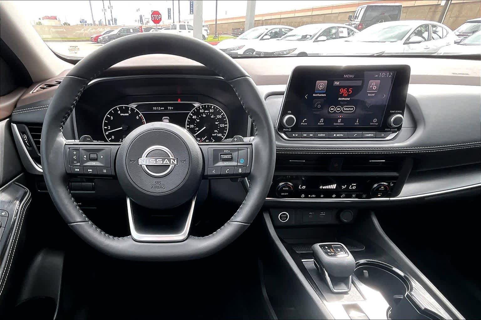 Certified 2023 Nissan Rogue SV w/ SV Premium B Package FWD image 6