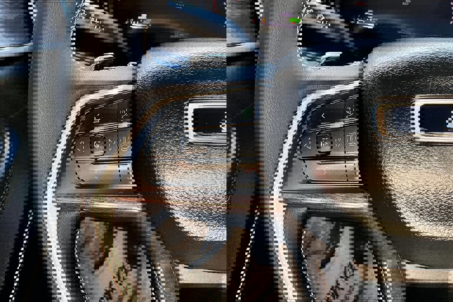 Used 2022 Jeep Grand Cherokee Limited 4xe w/ Luxury Tech Group II image 22