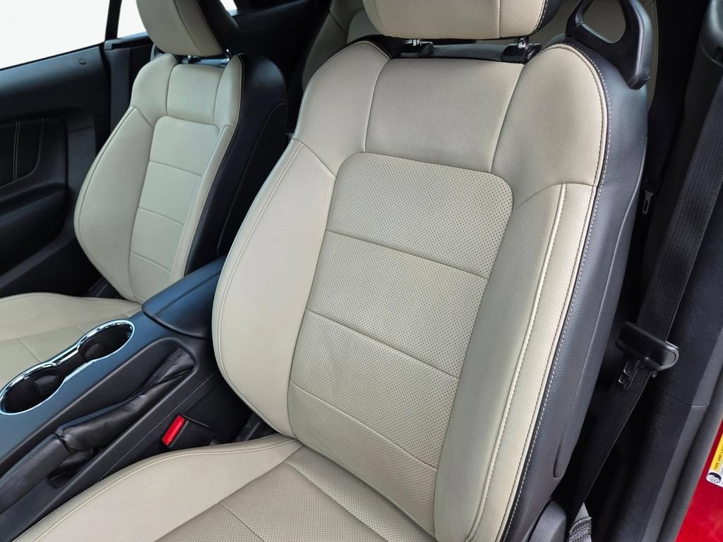 Used 2015 Ford Mustang GT Premium w/ Equipment Group 401A RWD image 15