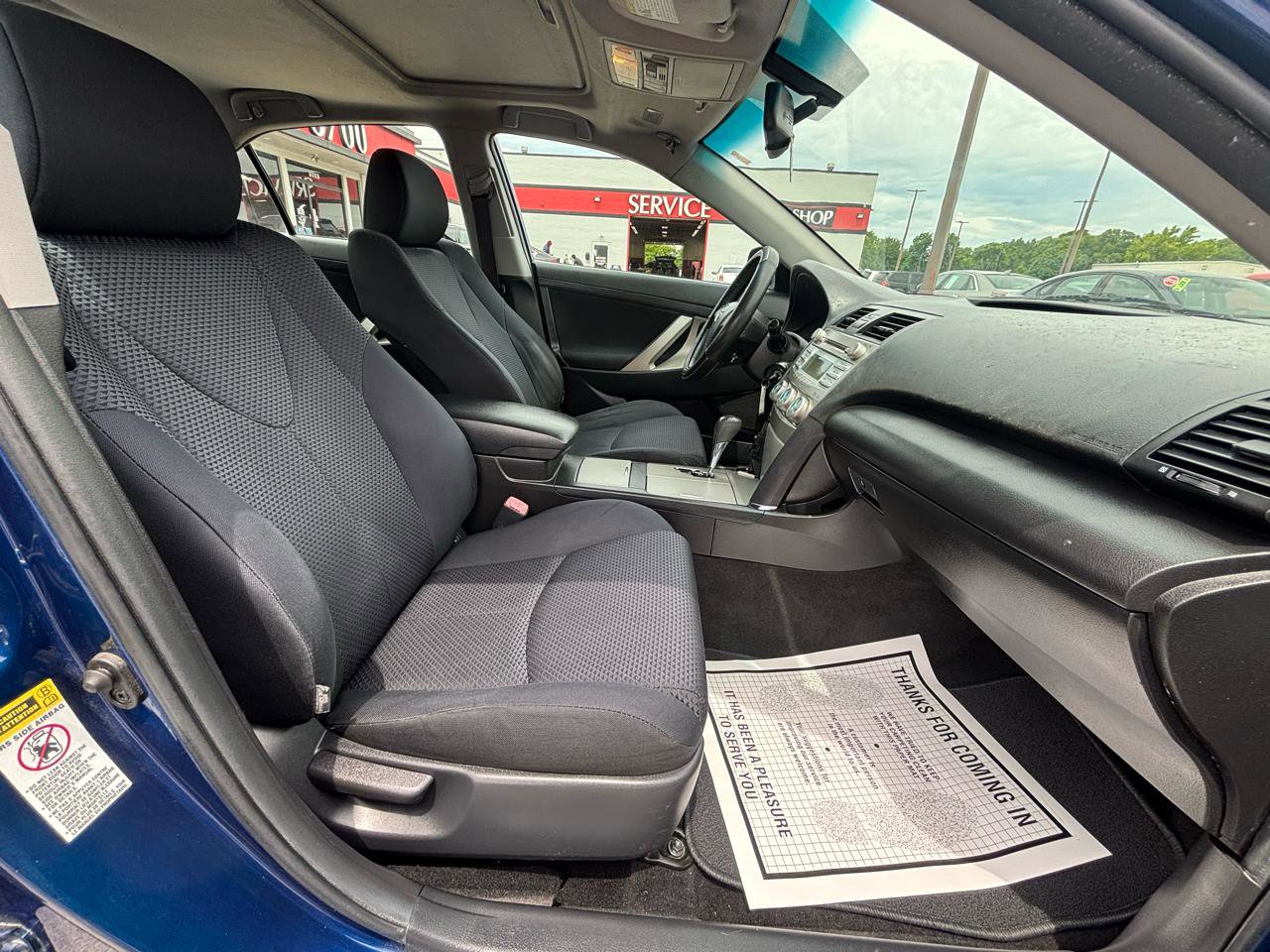 Used 2009 Toyota Camry SE FWD image 10