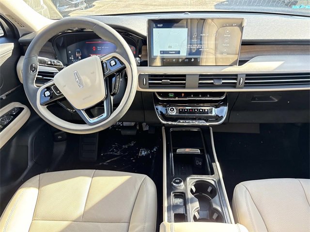 New 2026 Lincoln Corsair Reserve image 16