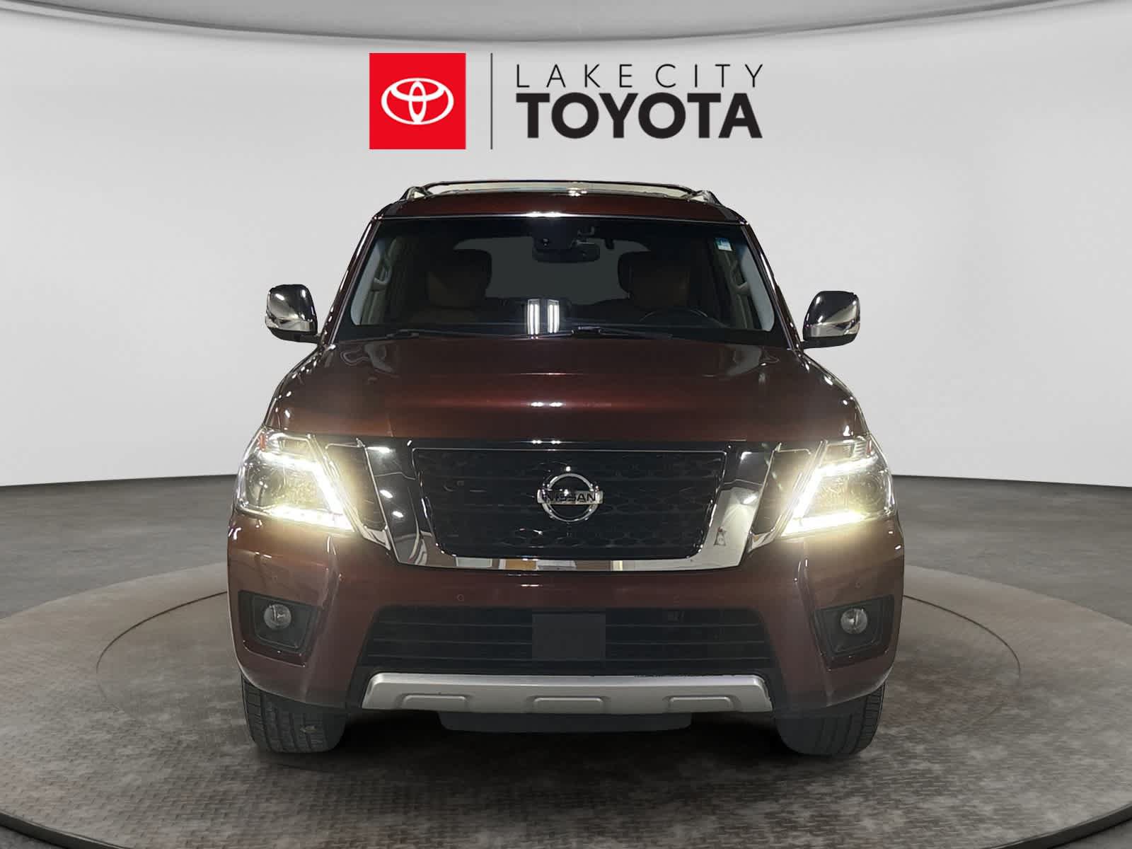 Used 2017 Nissan Armada Platinum w/ Captain Seat Package RWD image 14