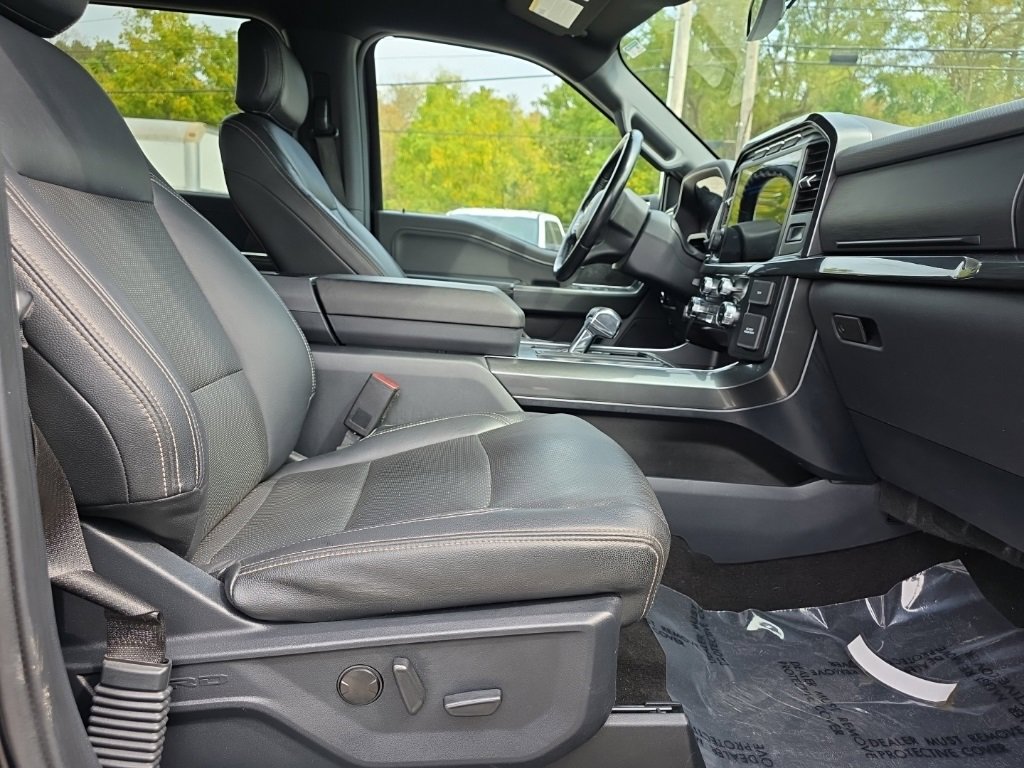 Used 2022 Ford F150 XLT w/ Equipment Group 302A High image 19