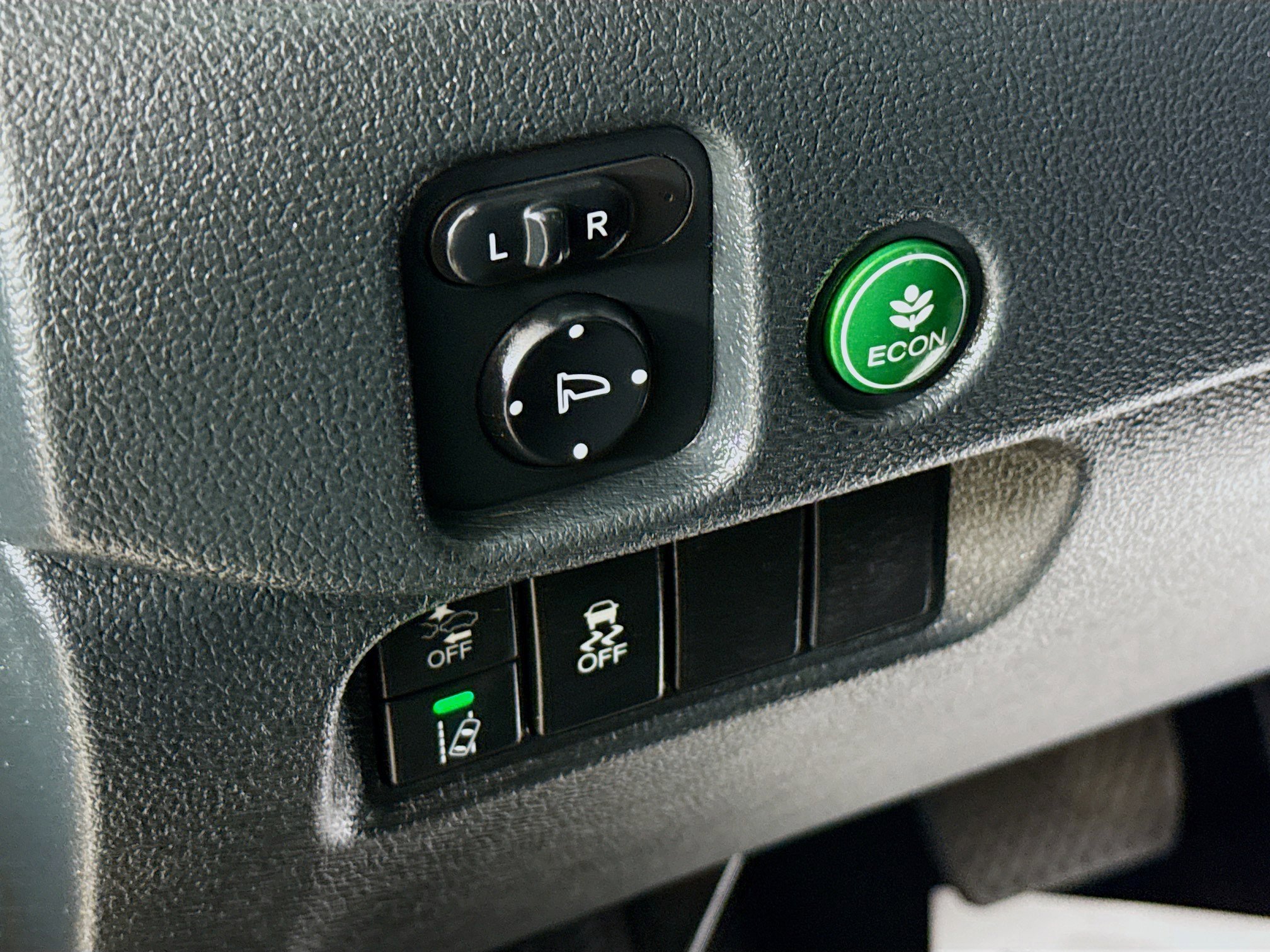 Certified 2022 Honda Pilot Sport image 9