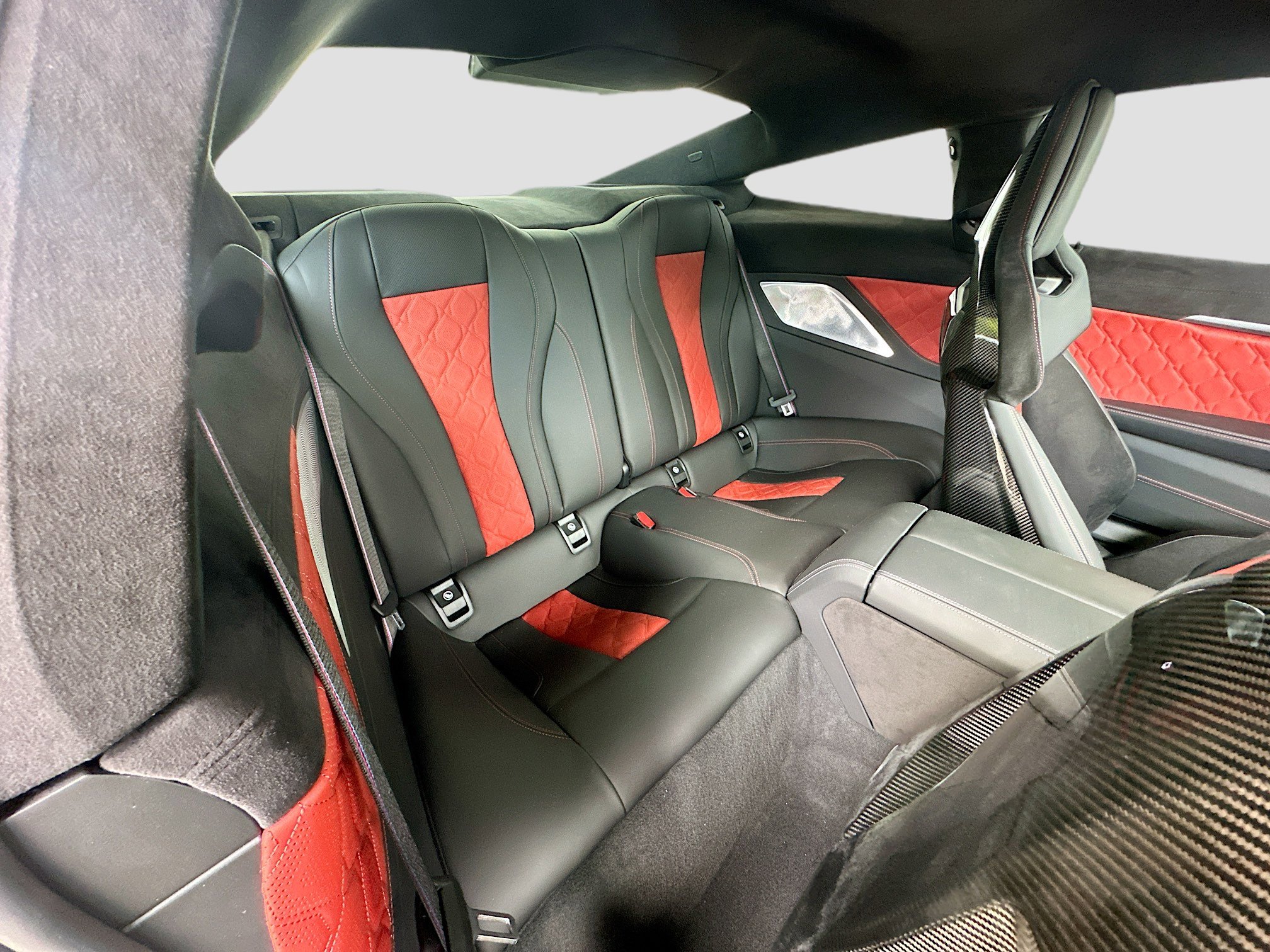 Used 2024 BMW M8 Competition w/ M Carbon Exterior Package AWD/4WD image 34