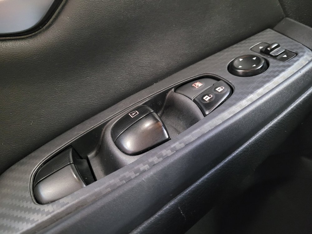 Used 2024 Nissan Sentra SV FWD image 27