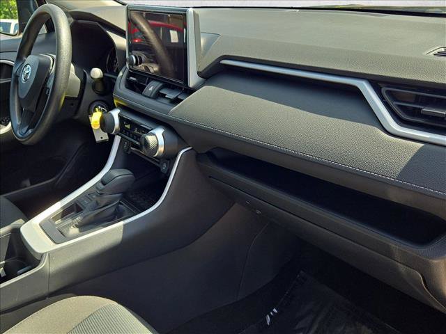 Used 2025 Toyota RAV4 LE FWD image 21