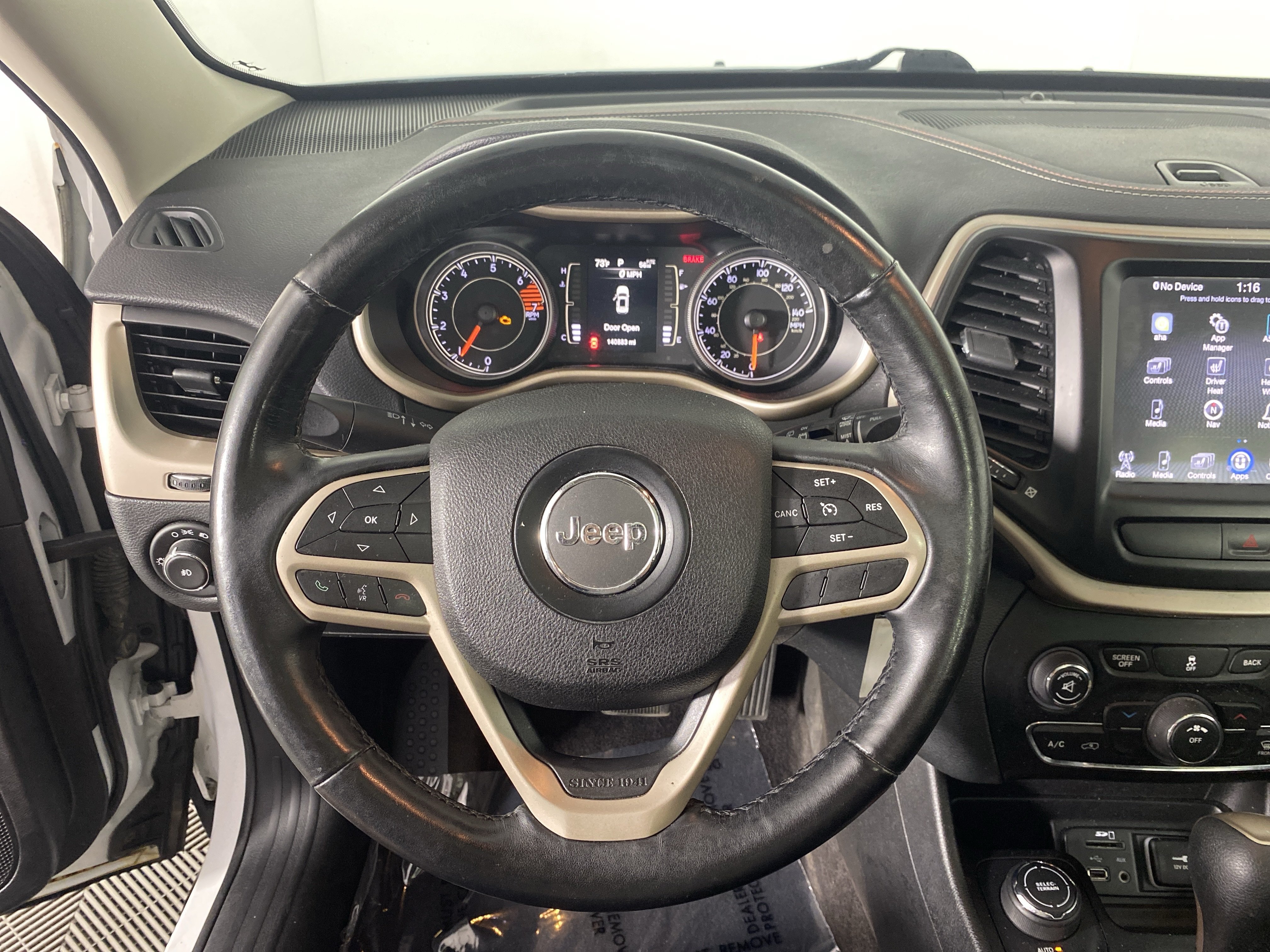 Used 2017 Jeep Cherokee 75th Anniversary AWD/4WD image 22