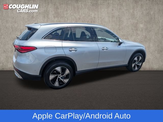 Used 2024 Mercedes-Benz GLC 300 4MATIC image 9