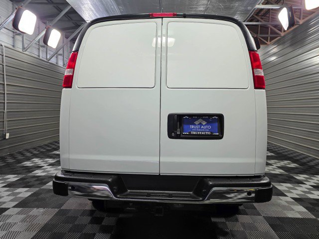 Used 2021 GMC Savana 2500 w/ Driver Convenience Package image 6