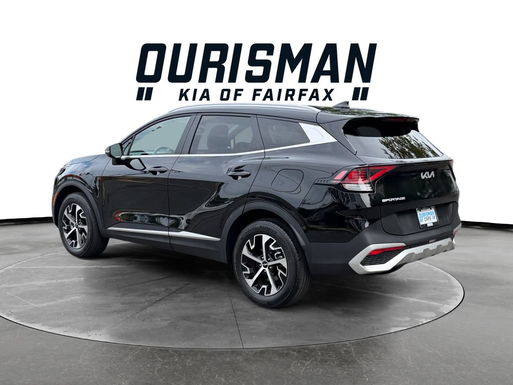 Certified 2024 Kia Sportage EX AWD/4WD image 3