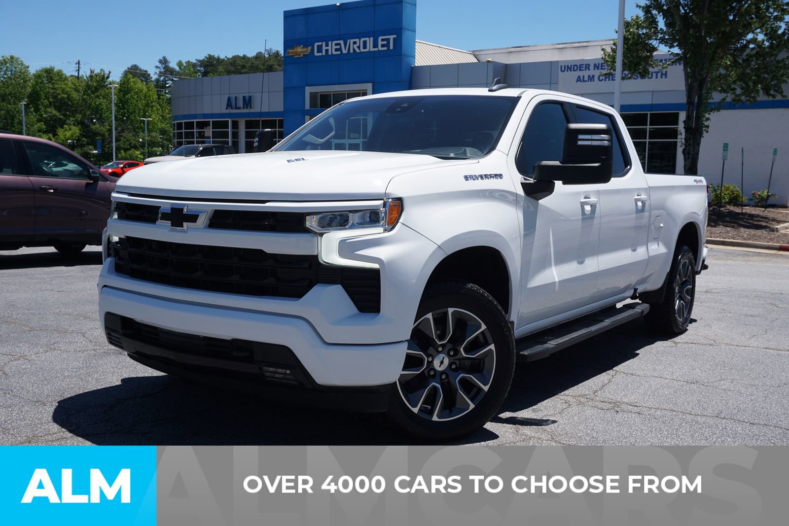 Used 2022 Chevrolet Silverado 1500 RST w/ Convenience Package II AWD/4WD image 3
