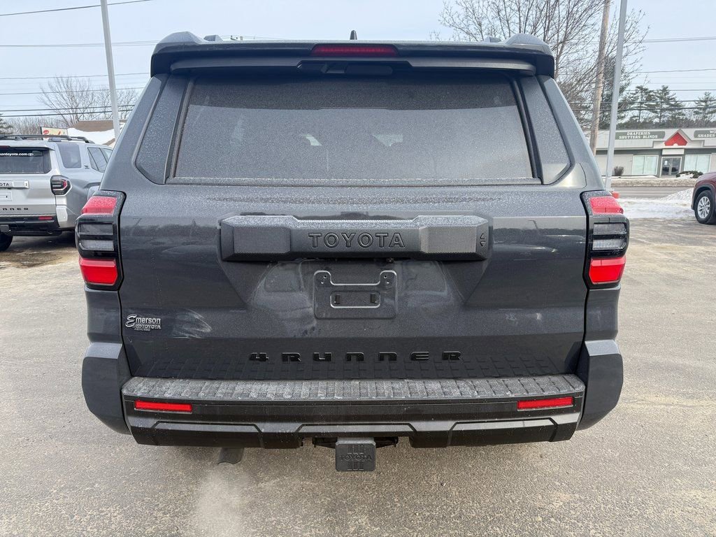 New 2026 Toyota 4Runner SR5 image 4