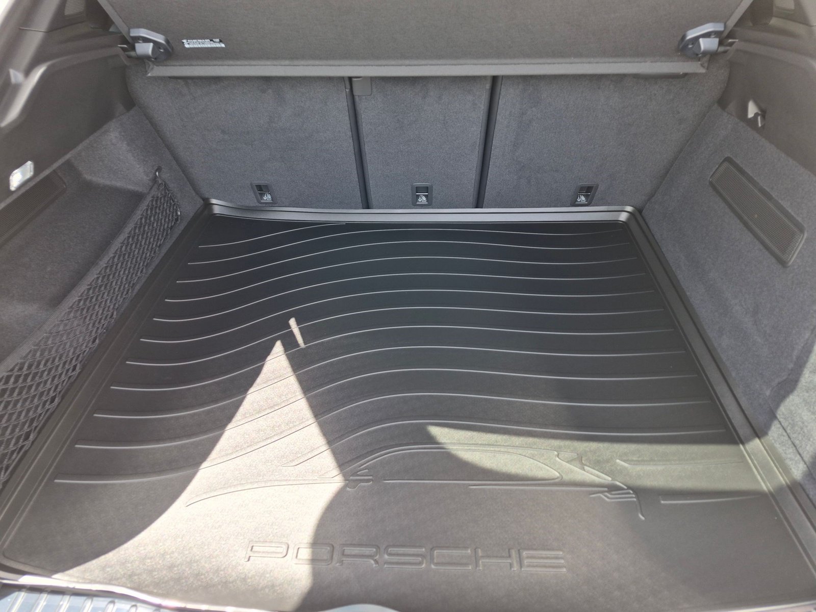 New 2026 Porsche Cayenne Coupe AWD/4WD image 27