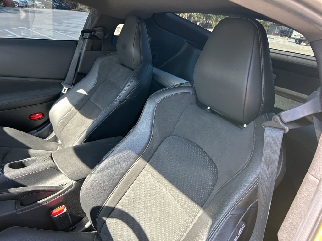 Certified 2023 Nissan Z Performance w/ Floor Mat Package (L93) image 24