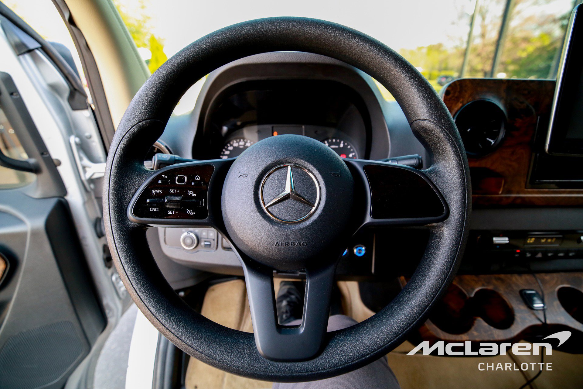 Used 2021 Mercedes-Benz Sprinter 3500 image 14