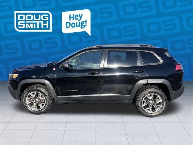 Certified 2019 Jeep Cherokee Trailhawk AWD/4WD image 2