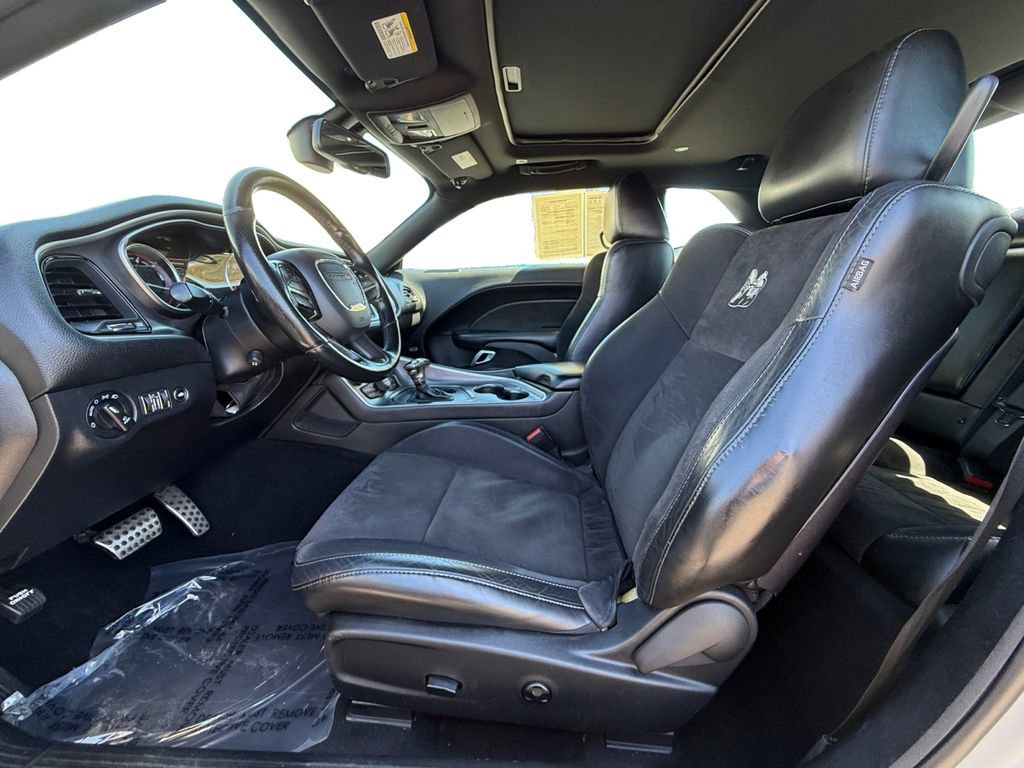 Used 2019 Dodge Challenger R/T Scat Pack w/ Dynamics Package image 9