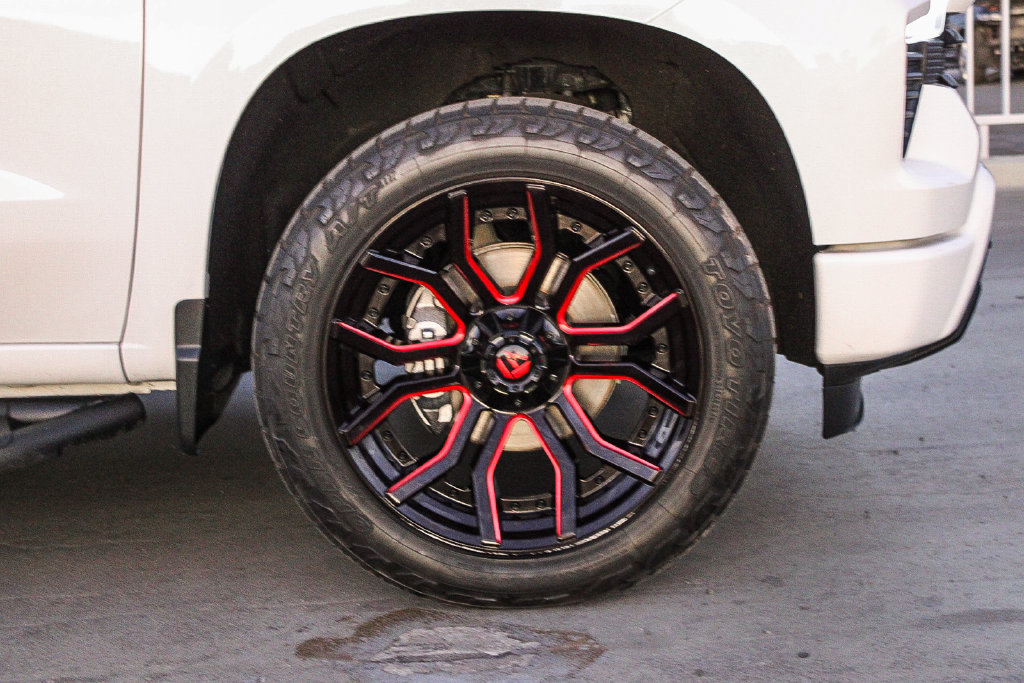 Used 2023 Chevrolet Silverado 1500 RST AWD/4WD image 10