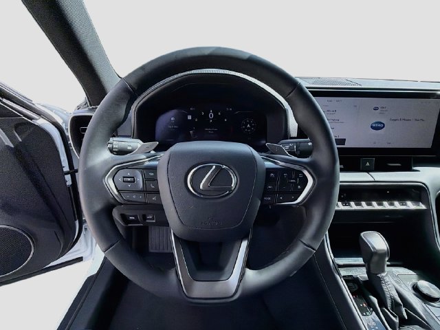 Used 2026 Lexus IS 350 F Sport RWD image 38