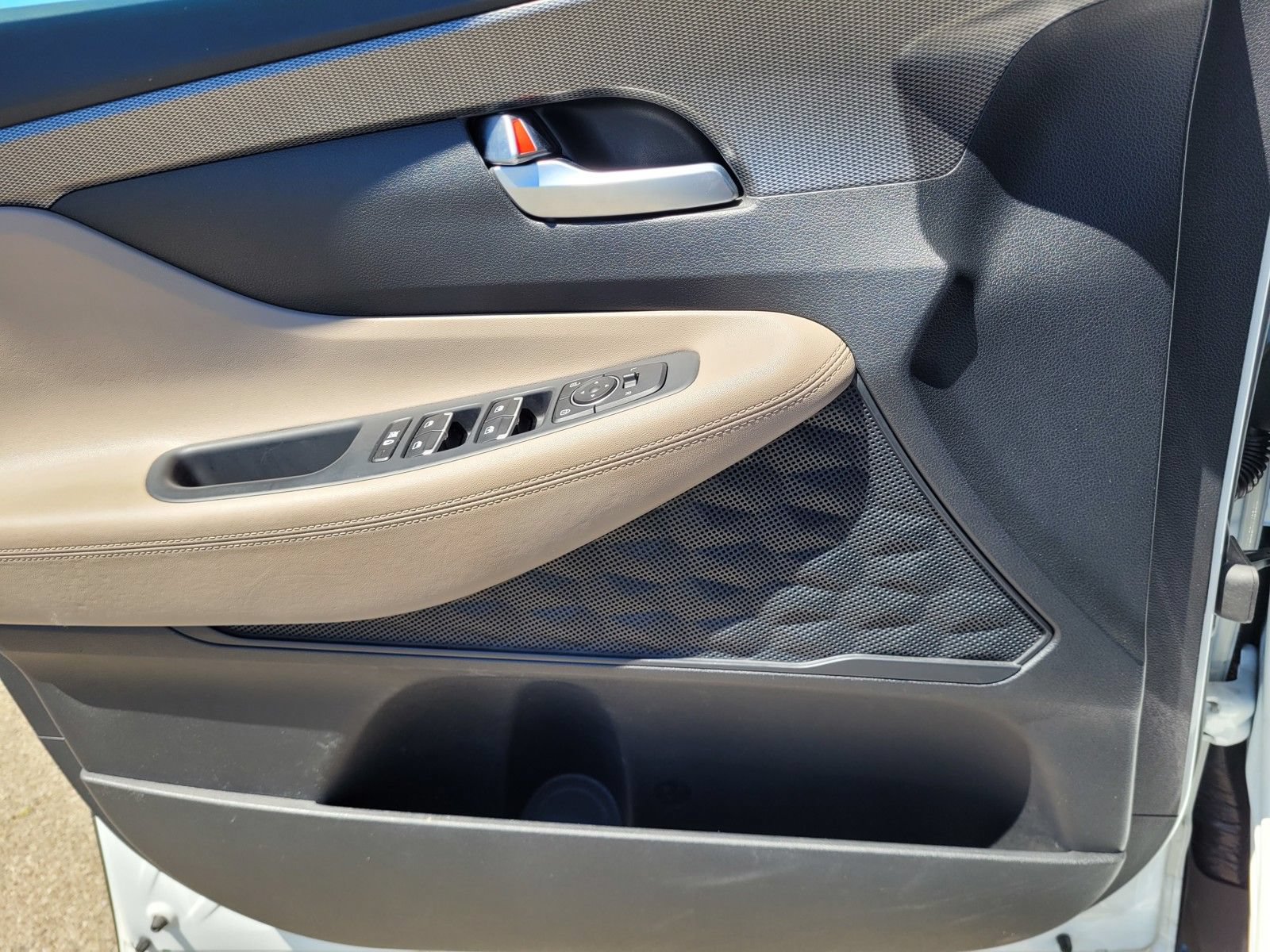 Used 2020 Hyundai Santa Fe SEL FWD image 14