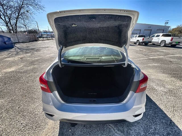 Used 2017 Nissan Sentra S image 23