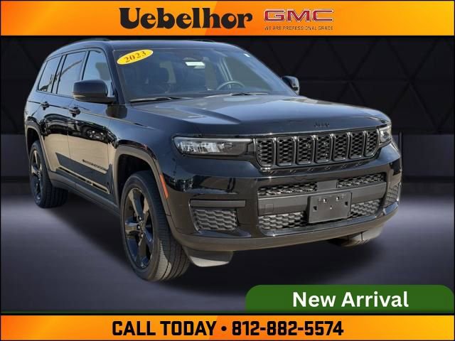 Used 2023 Jeep Grand Cherokee L Laredo image 1