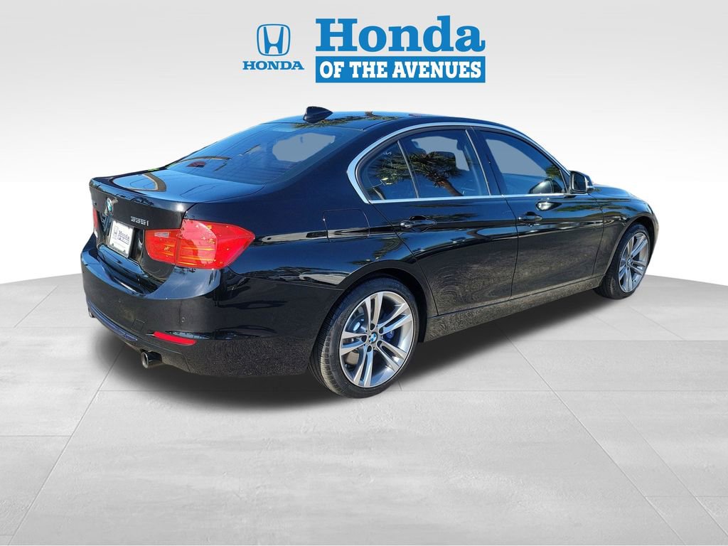 Used 2015 BMW 335i xDrive Sedan image 4