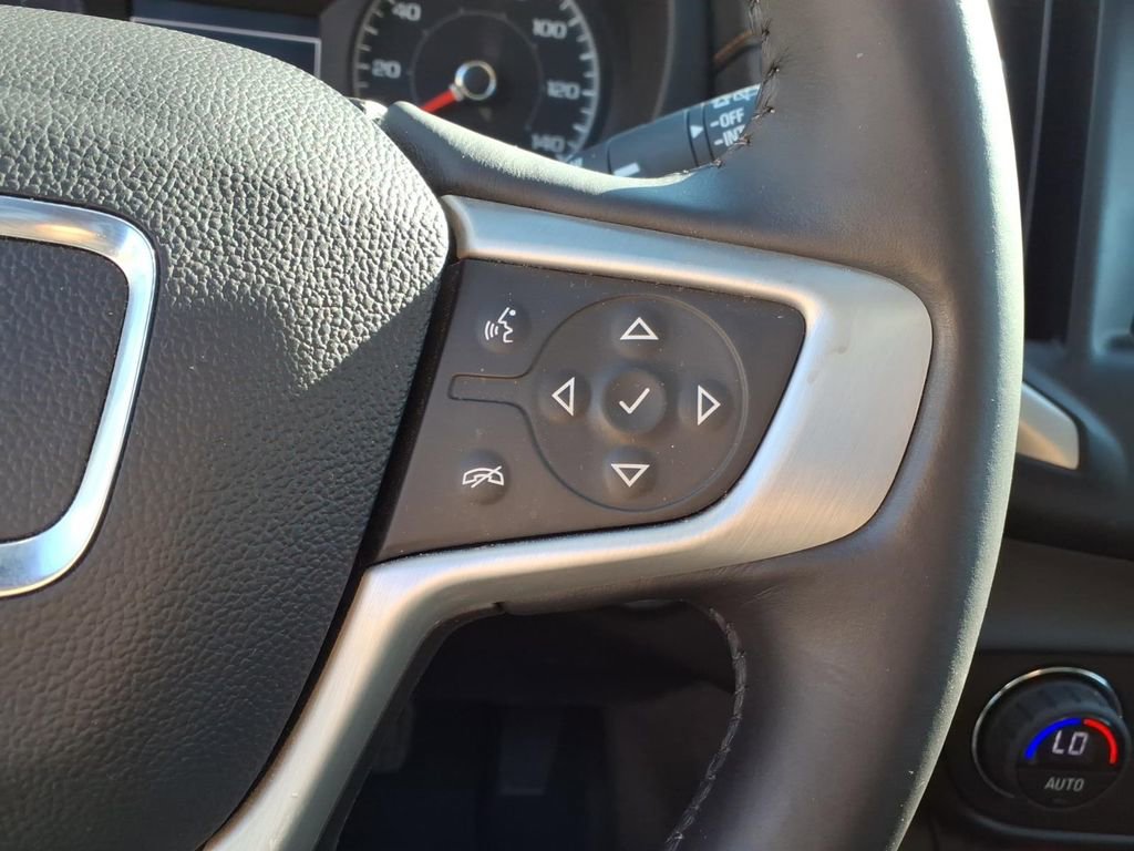 Used 2018 GMC Terrain SLE w/ Driver Convenience Package FWD image 26