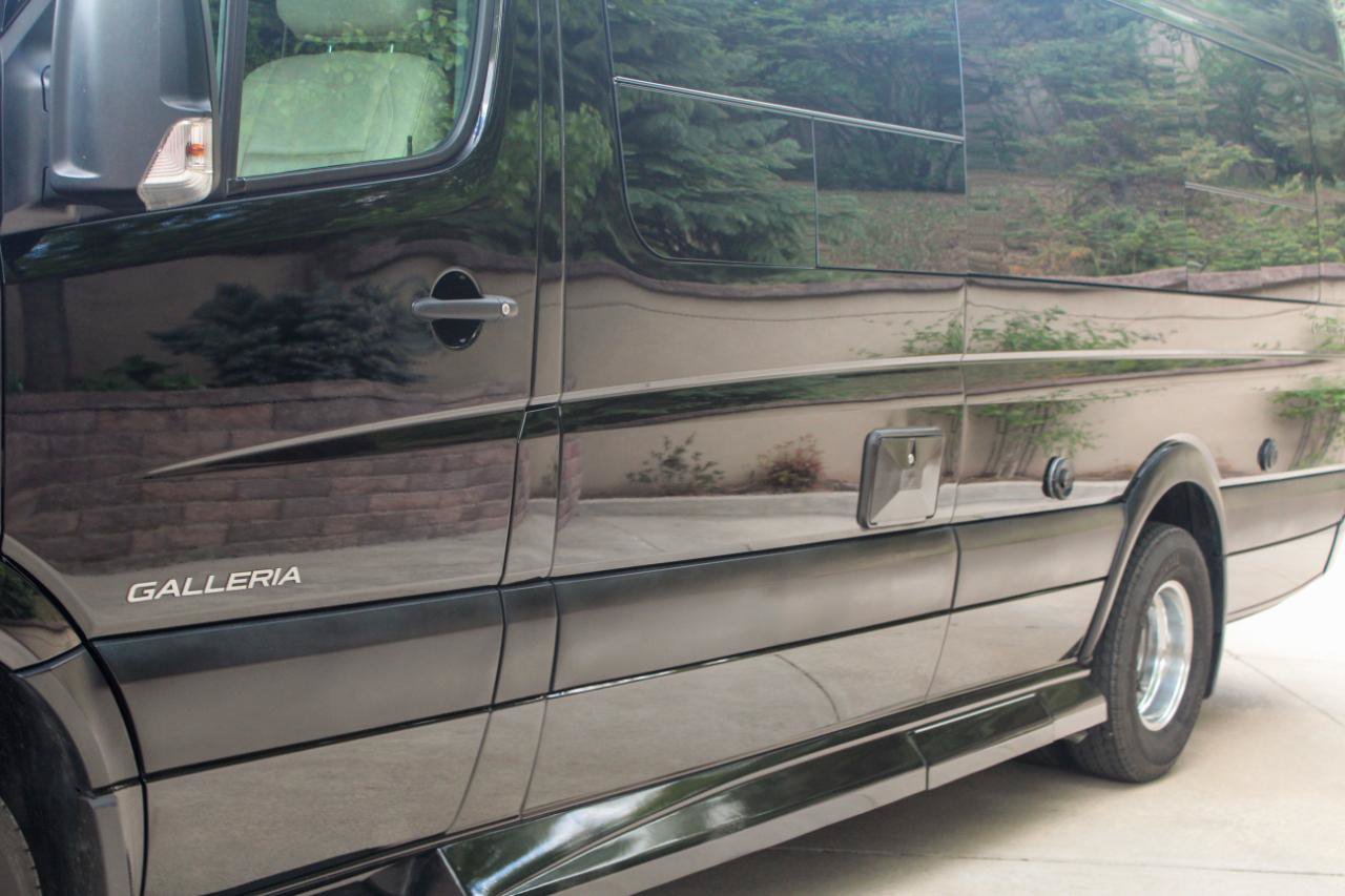 Used 2017 Mercedes-Benz Sprinter 3500 image 11