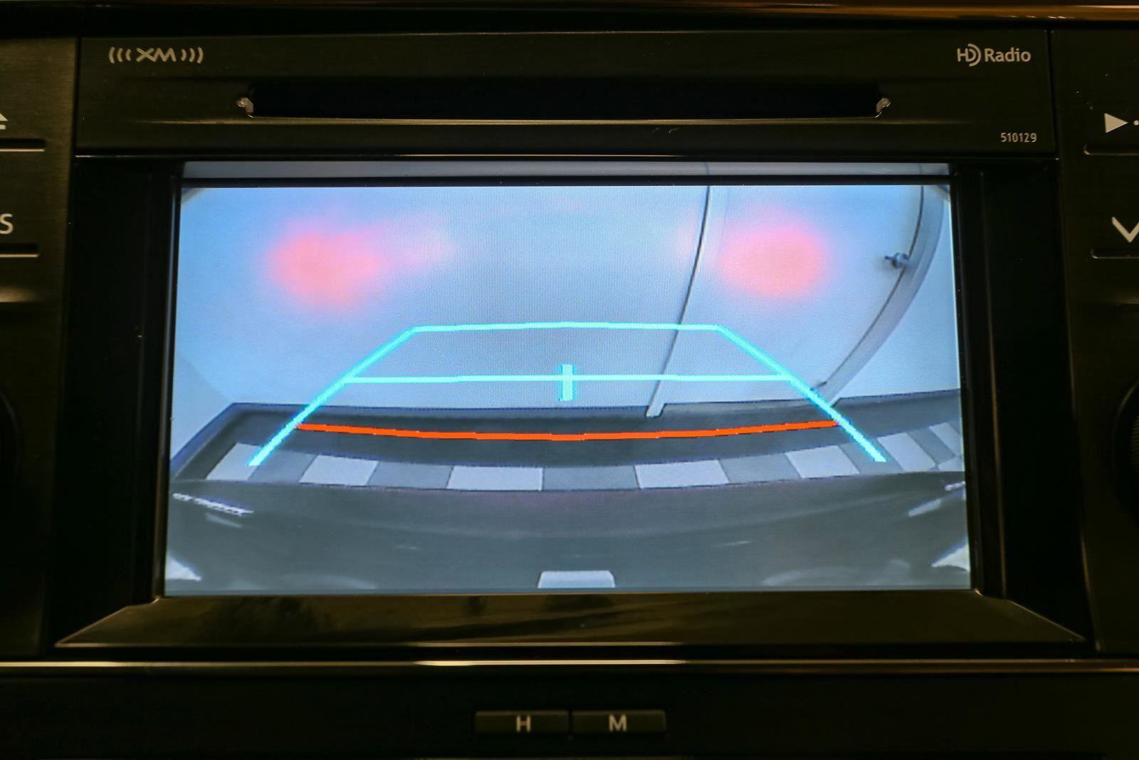 Used 2017 Toyota Avalon XLE w/ Carpet Mat Package image 32