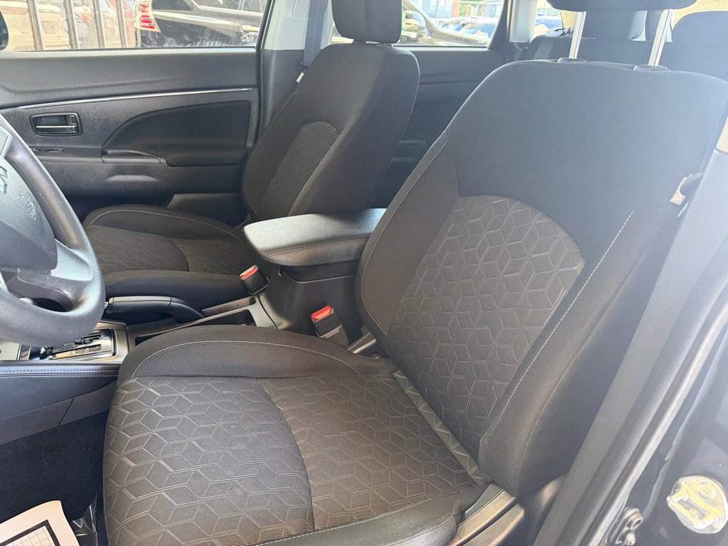 Used 2024 Mitsubishi Outlander Sport ES AWD/4WD image 6