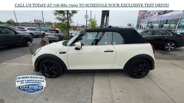 Used 2023 MINI Cooper S FWD image 2