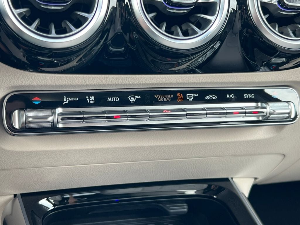 New 2026 Mercedes-Benz GLA 250 4MATIC image 23