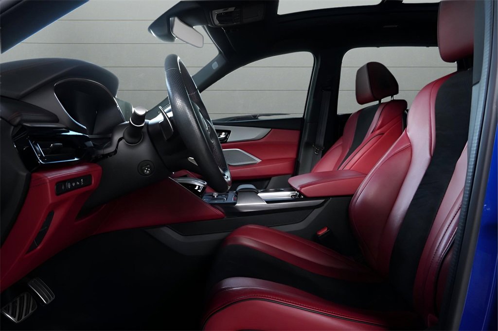 Used 2022 Acura MDX A-Spec image 2