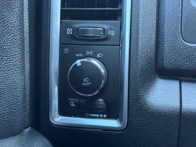 Used 2021 RAM 1500 Classic Warlock image 14