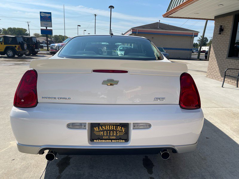 Used 2006 Chevrolet Monte Carlo SS w/ Convenience Package image 12
