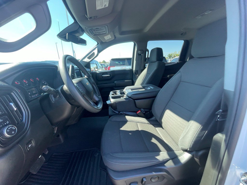 Used 2024 Chevrolet Silverado 1500 Custom AWD/4WD image 11