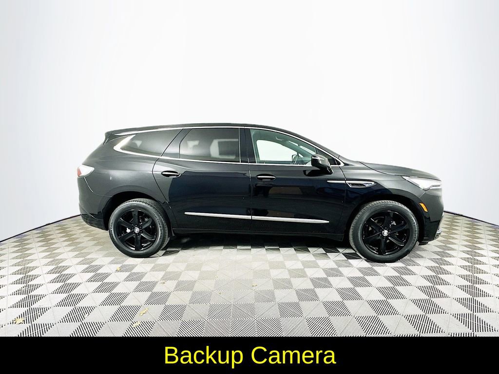 Used 2024 Buick Enclave Essence w/ Sport Touring Edition FWD image 11