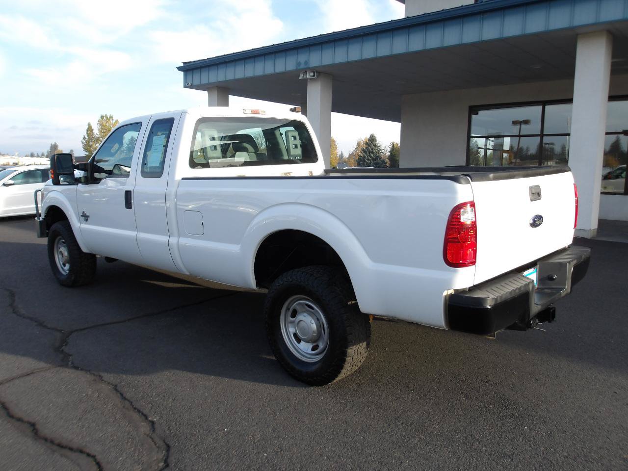 Used 2015 Ford F350 XL w/ Power Equipment Group AWD/4WD image 3