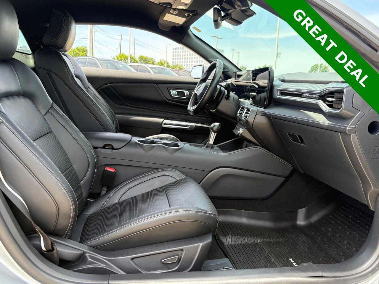 Used 2025 Ford Mustang GT Premium RWD image 29