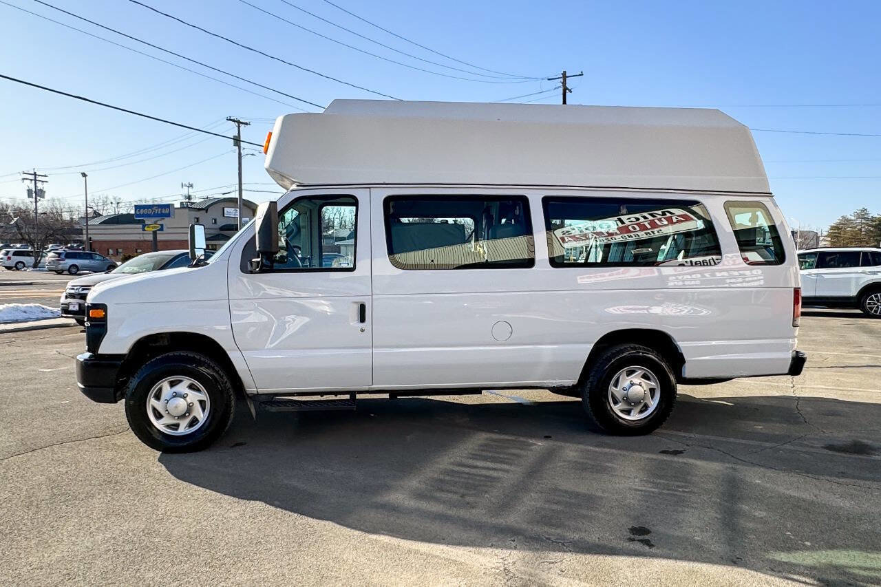 Used 2011 Ford E-350 and Econoline 350 Extended Super Duty w/ PWR Group image 13