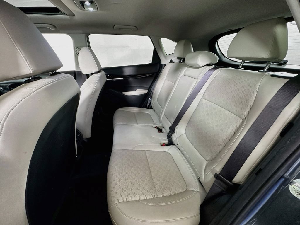 Used 2022 Kia Seltos EX AWD/4WD image 25