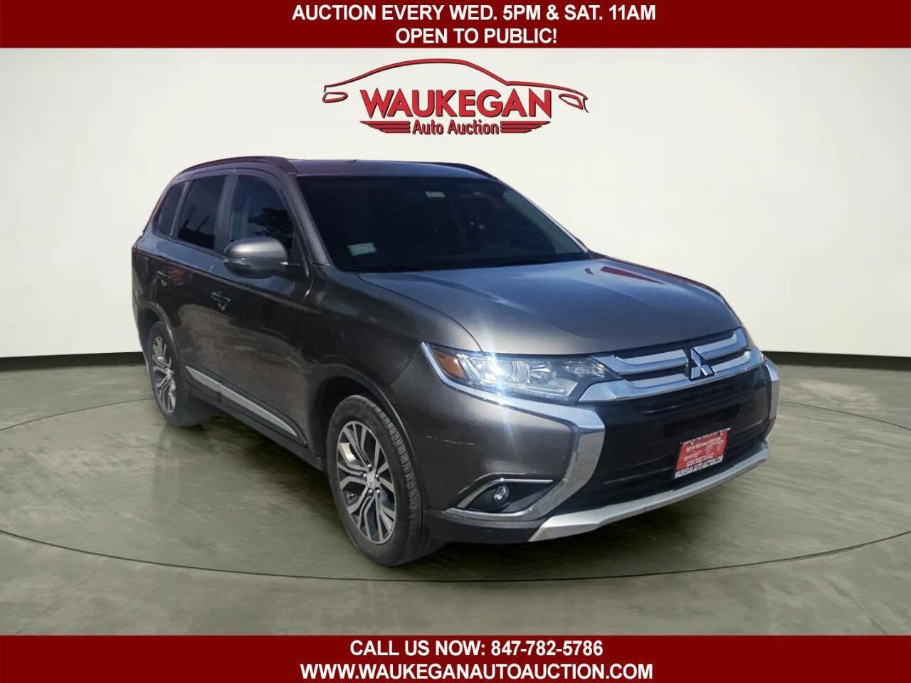 Used 2016 Mitsubishi Outlander SEL AWD/4WD image 3